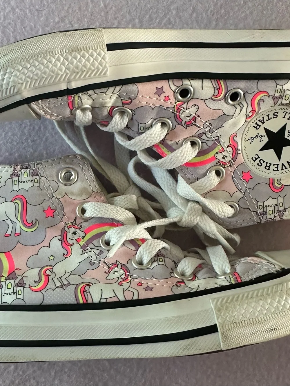 Converse used handful